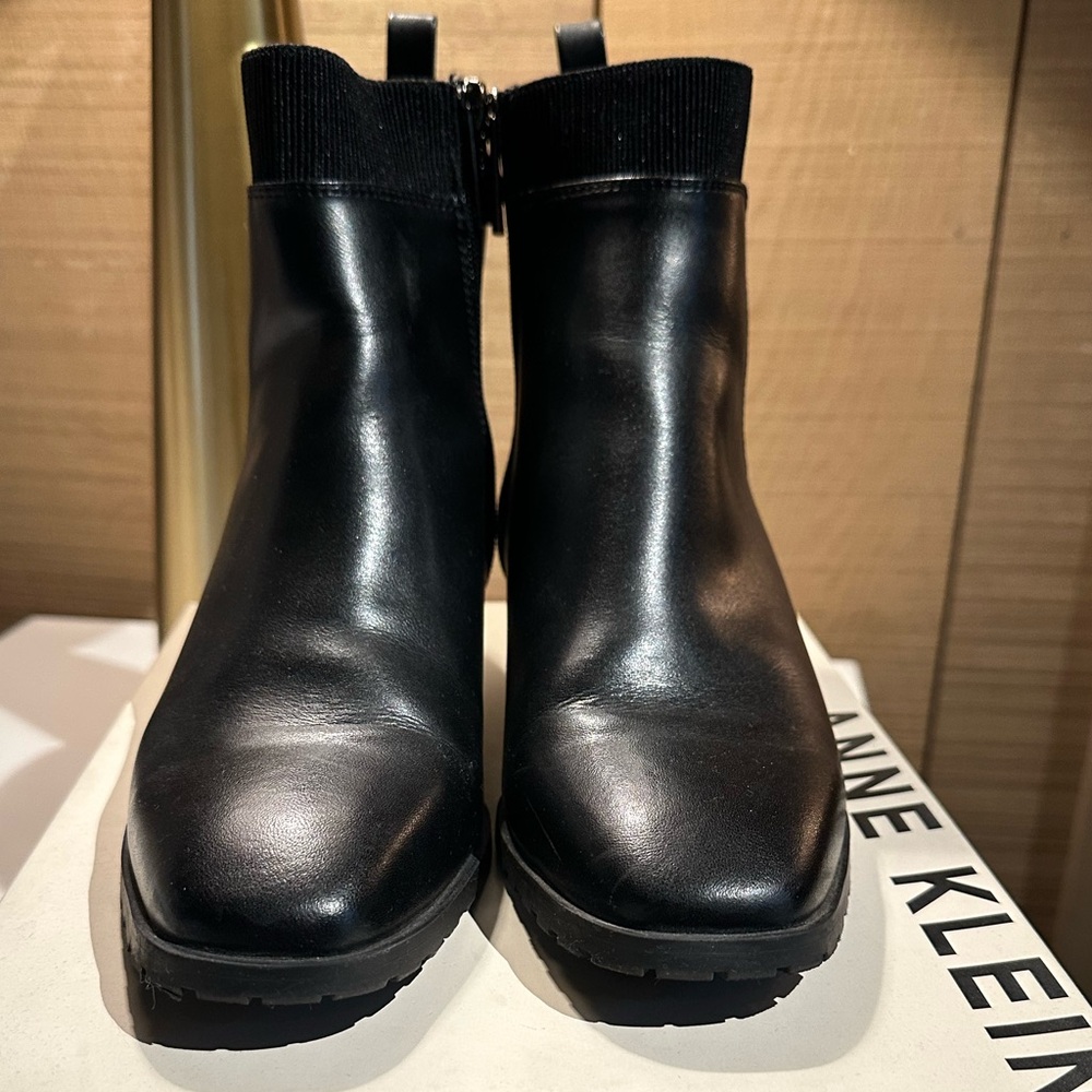 Anne Klein Black Leather Ankle Boots
